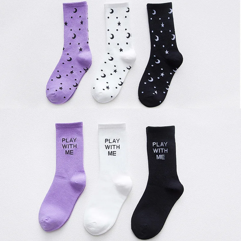 Mode-Frau-casual-Brief-Socken-neuheit-Mond-Sterne-lila-wei-schwarz-harajuku-Socken-atmungsaktive-Motion-Baumwolle(1)