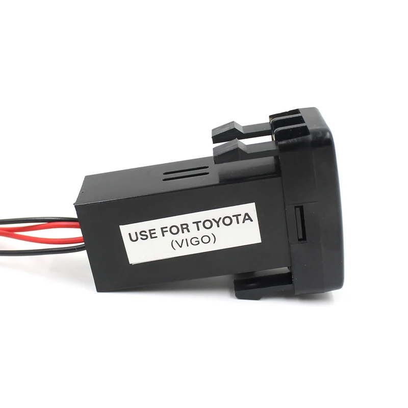 Автомобильное зарядное устройство 12V 5V 3.3A с двумя портами usb для TOYOTA VIGO LKQ0214