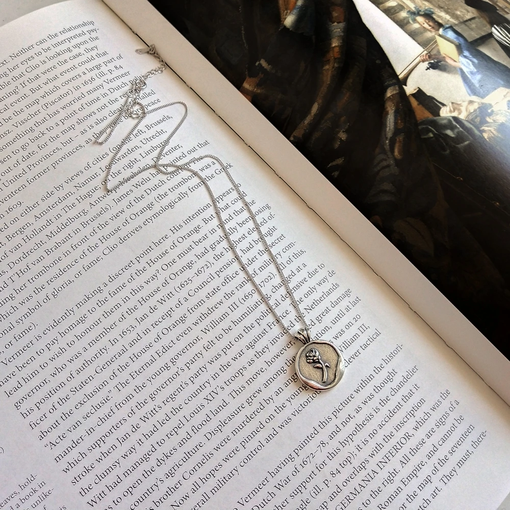 925 стерлингового серебра цветок розы в стиле ретро круглый Кулон Винтаж ручной работы твердая серебряная медаль МОНЕТА в форме ожерелье для мам подарки