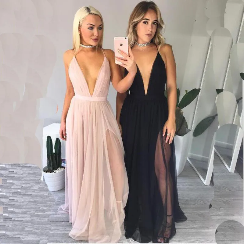 Ahmagen Deep V Neck Backless Spaghetti Strap Dress Slip Pleated Summer Beach Dress 2017 Sexy Long Maxi Boho Dresses04