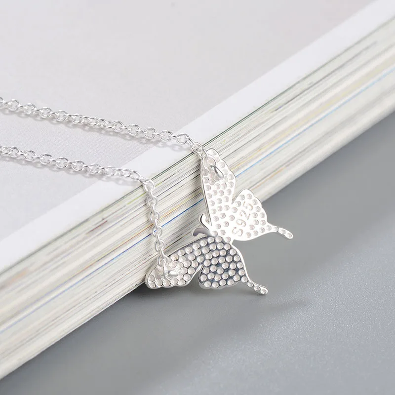 4466082212_878349240