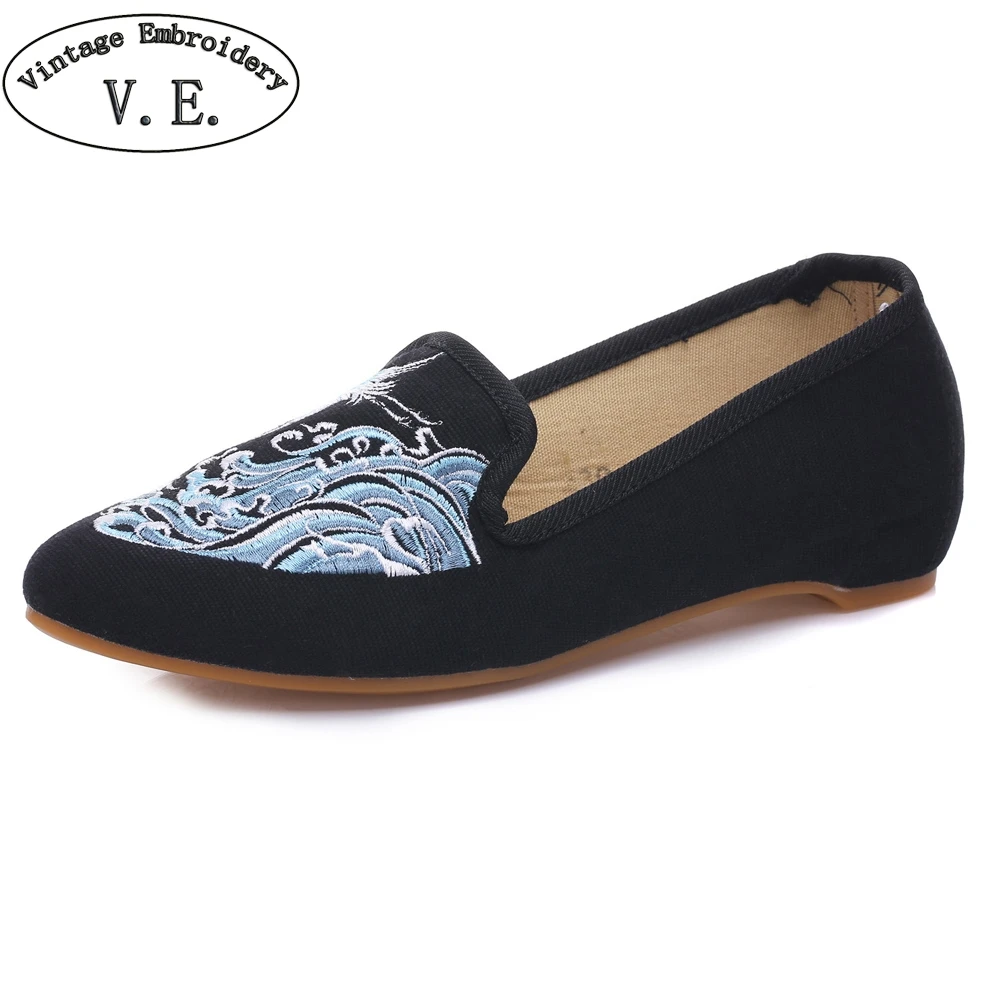 

Chinese Canvas Crane Wave Embroidered Flats Pointed Toe Low-heeled Daily Walk Shoes Ladies Soft Foldable Comfort Shoes