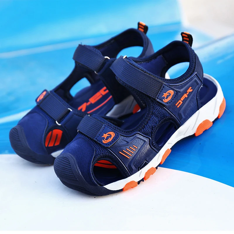 

2018 Summer New Closed Toe Children's Sandals Hook and Loop Anti-slip Little Kid Big Kid Boys Beach Shoes