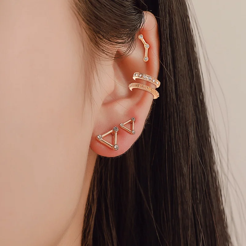 

New Ear Clip Retro Personality Hand Ball C Shape Combination Of Ear Clip Earrings Suit Female Accessories Wholesale