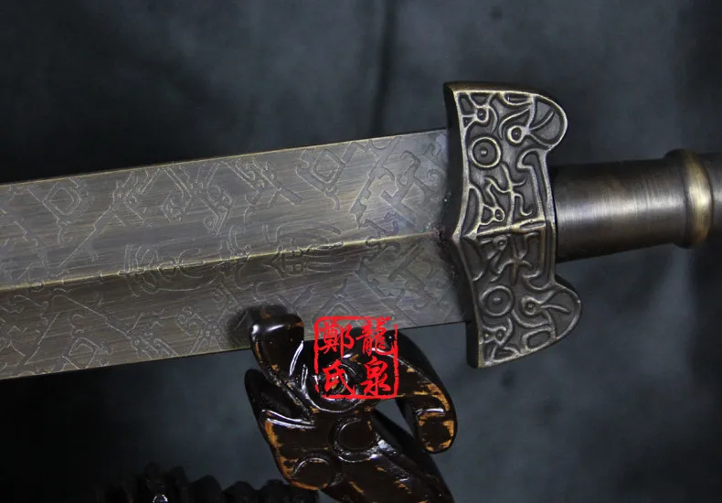Китайские Антикварные Бронзовые меч прямые короткие настоящие стальные лезвия металл ремесло боевое искусство для деревянной стойки для бесплатной продажи