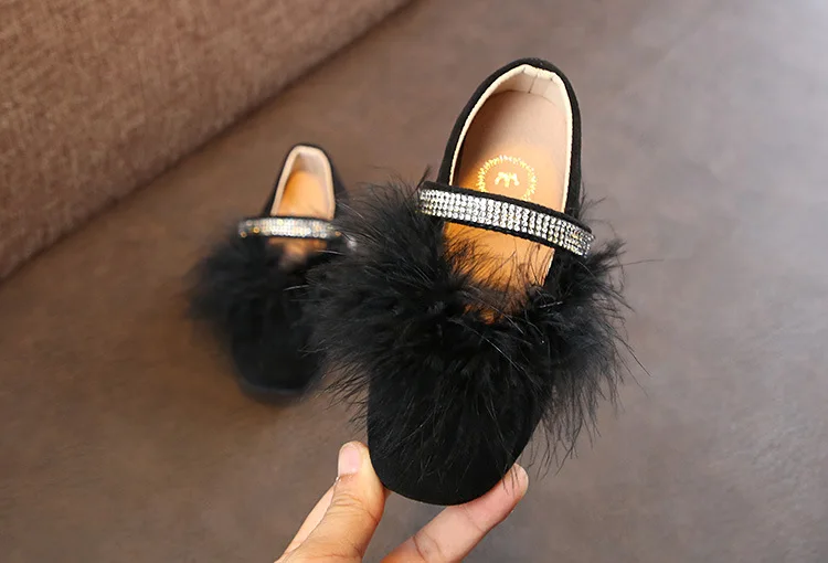Новое поступление, детская обувь принцессы кожаные туфли с розовым мехом для девочек, Свадебные вечерние туфли для детей 13,5-22 см - Цвет: black