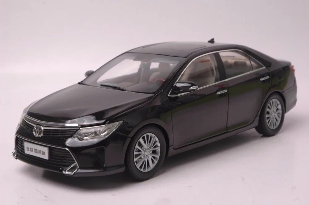 

1:18 Diecast Model for Toyota Camry 2015 Black Alloy Toy Car Miniature Collection Gift