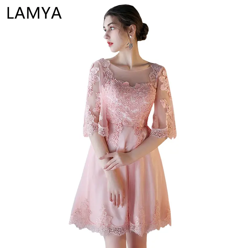 

LAMYA Elegant Prom Dress With Half Lace Sleeve 2019 Plus Size Short A Line Evening Party Dresses Sexy Special Occasion Gowns