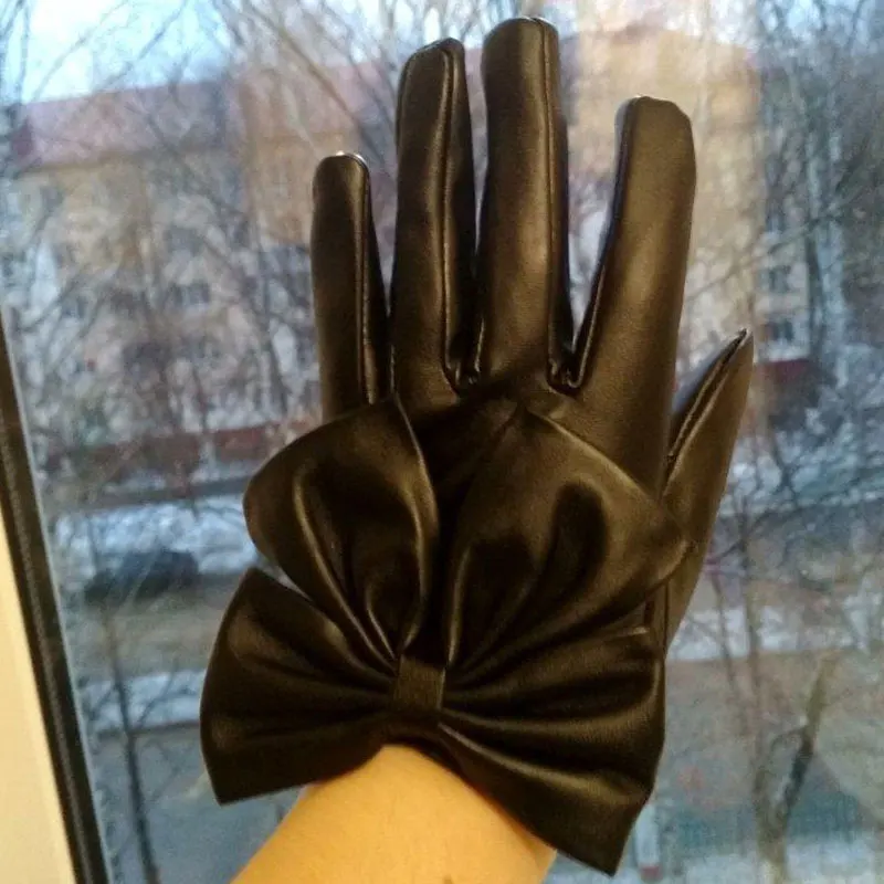 Naiveroo/женские зимние перчатки из искусственной кожи; Модные женские перчатки с бантом-бабочкой на запястье из мягкой кожи; Осенние теплые перчатки; варежки