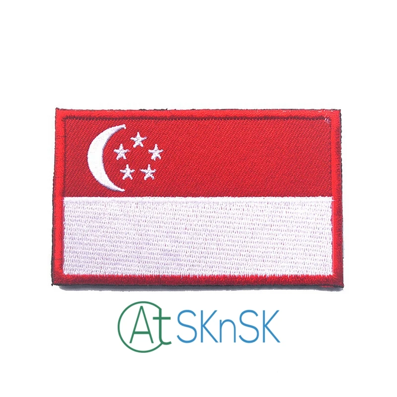 

2pcs/set Flag of Singapore Embroidered Badge Military Tactical Clothing Backpack Caps Badges Morale Tactical Multicam Patch