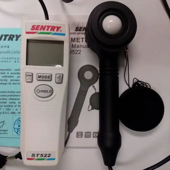 SENTRY ST522 Color Luminance Meter with High Precision /Digital Display