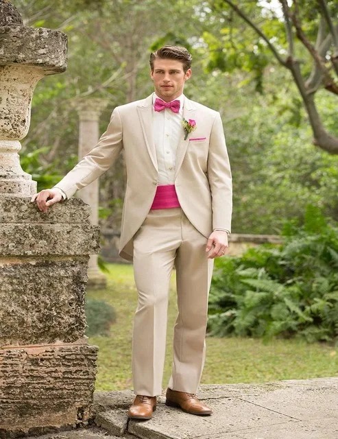 

2018 Beige Cutaway Tuxedos With Single Button Notch Formal Dinner Tuxedos Slit Fit Bridegroom Men Suits With Cummerbund 2 Pieces