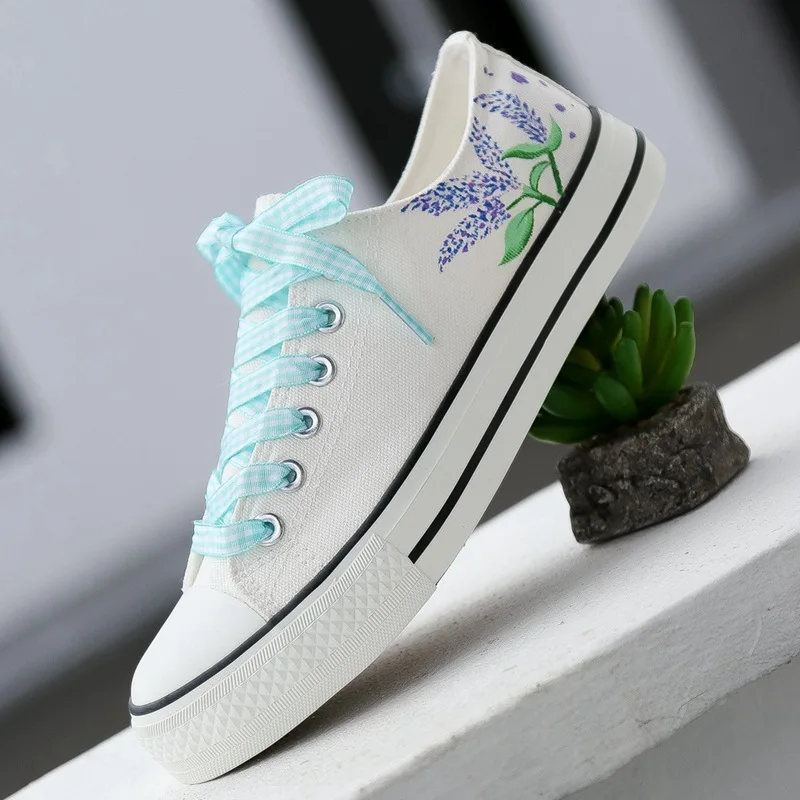

Hand-drawn shoe trend Canvas shoes woman breathable casual canvas women ladies shoes tenis feminino lace-up women shoes sneakers