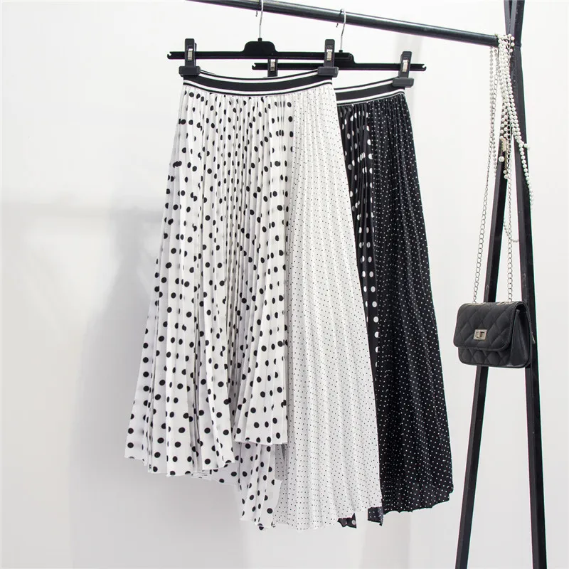 

2019 Spring and Summer Elegant Women Skirts Wave Points and Pleated Skirt Office Lady Dot casual loose skirts