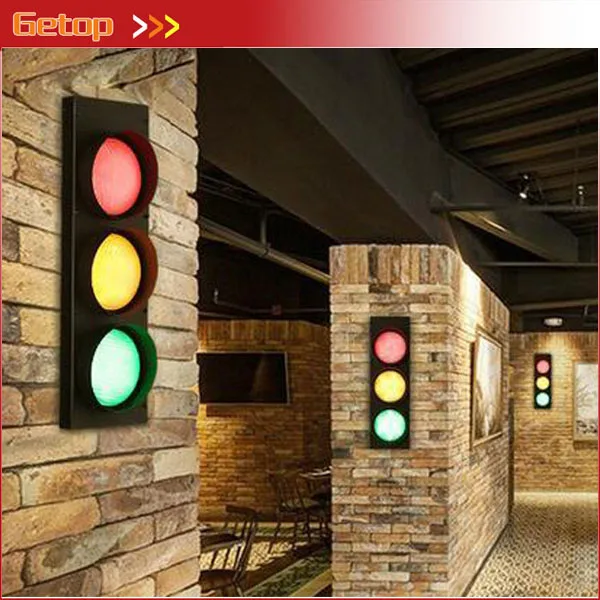 

Creative LOFT Retro American Iron Wall Lamp For Corridor Creative Artistic Traffic Lights Warning Light for Bar Restaurant