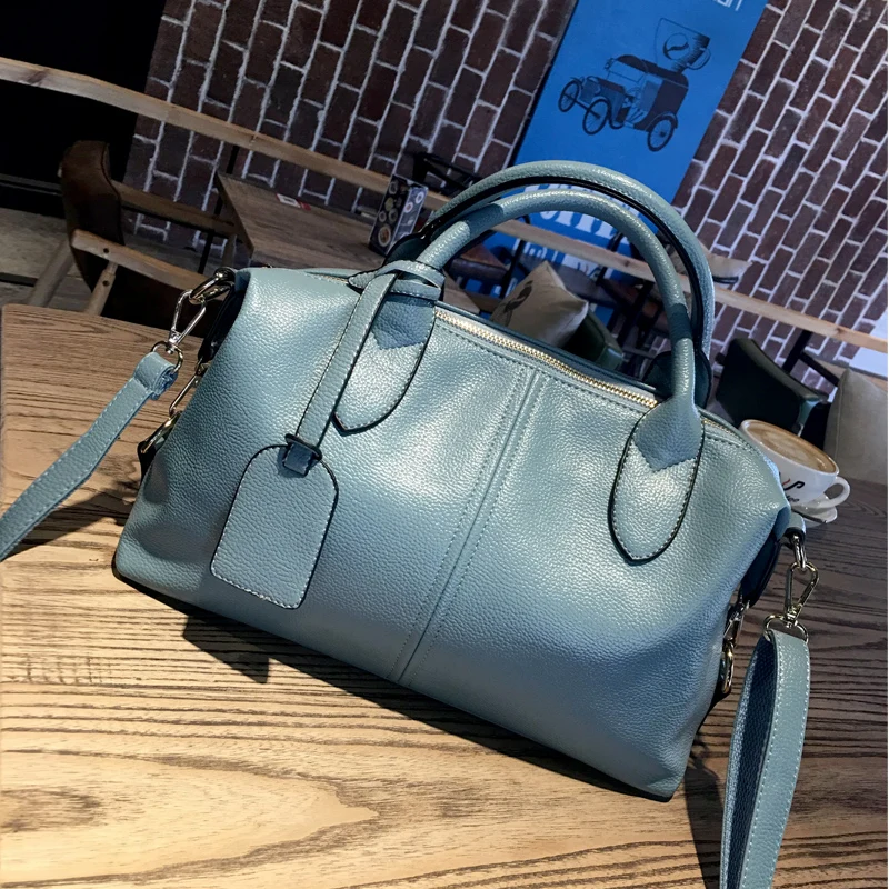Vitor hugo bag Clearance