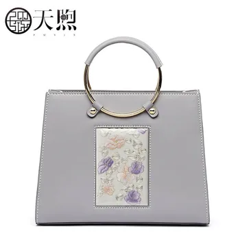 

Pmsix handbag 2018 new hand-embroidered Chinese style atmospheric fashion ring handbag Female Messenger Bag