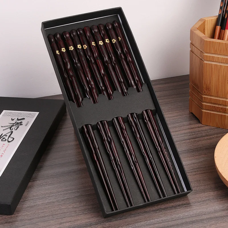 

5 Pairs Red Wood Chopsticks Japanese Sushi Chopsticks 22.5cm Sakura Pattern Wooden Tableware Chinese Gift Sets