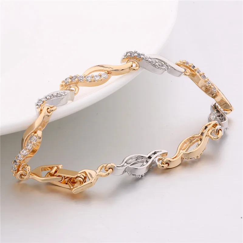 BUDONG Infinity Crystal Hand Link Chain Bracelets 2 Colors for Women Silver/Gold-Color Twisted Bangle Engagement Jewelry XUL140