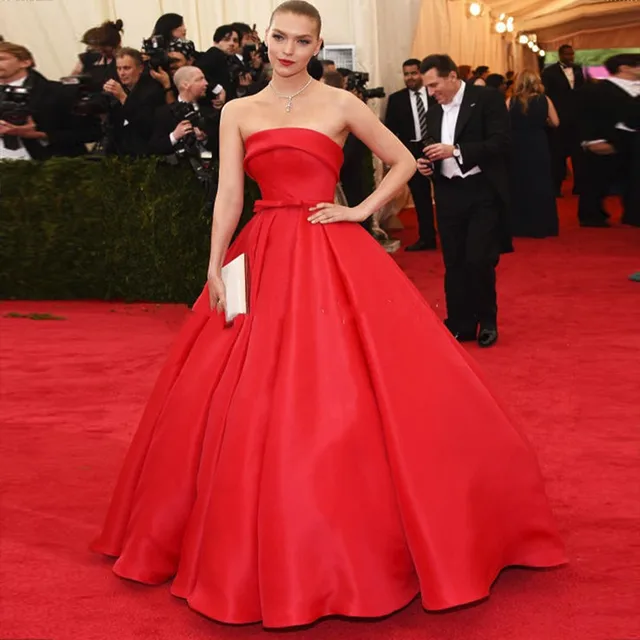 Strapless Hot Red Satin Celebrity Dresses 2017 Ruched A Line Elegant