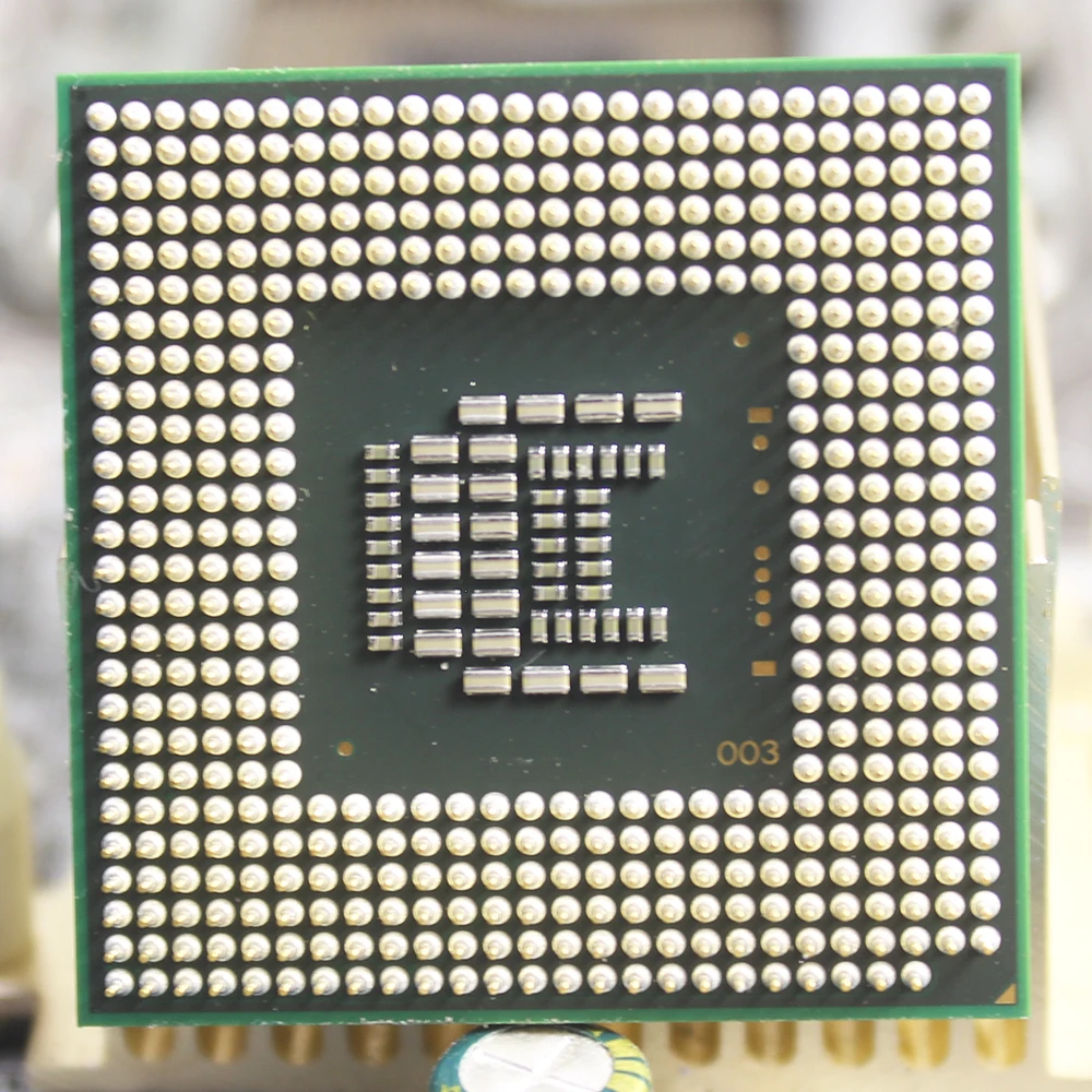 إنتل كور 2 ديو T7700 CPU 4 M مخبأ 2.4 GHz 800 ثنائي النواة الدفتري المحمول معالج وحدة المعالجة المركزية