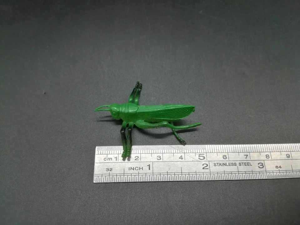 I832 (7)