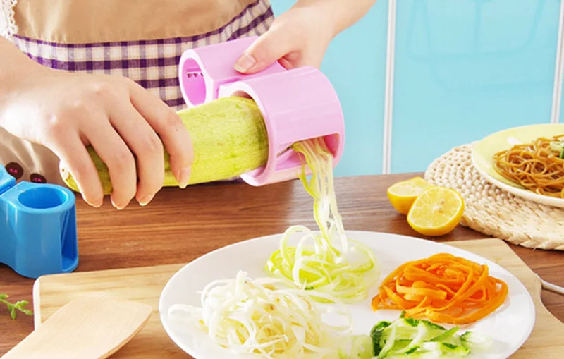 Quickdone-Multifunction-Spiral-Vegetable-Cutter-2-in-1-With-Knife-Sharpener-Spiral-Carrot-Slicer-Twister-Sharpening-Peeler-Cooking-Tools-KC1579 (6)