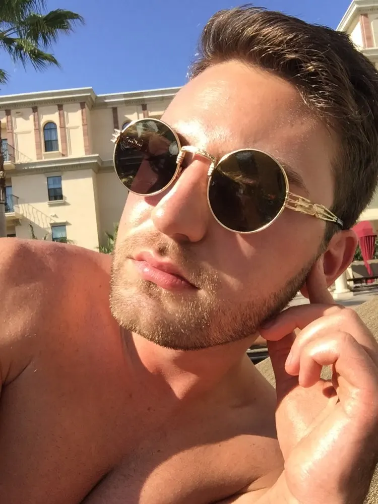 UT8MrMpXtXXXXagOFbXj