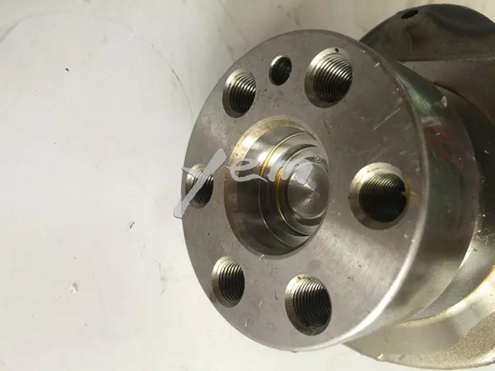 Kubota Engine Part V2403 Crankshaft 60mm