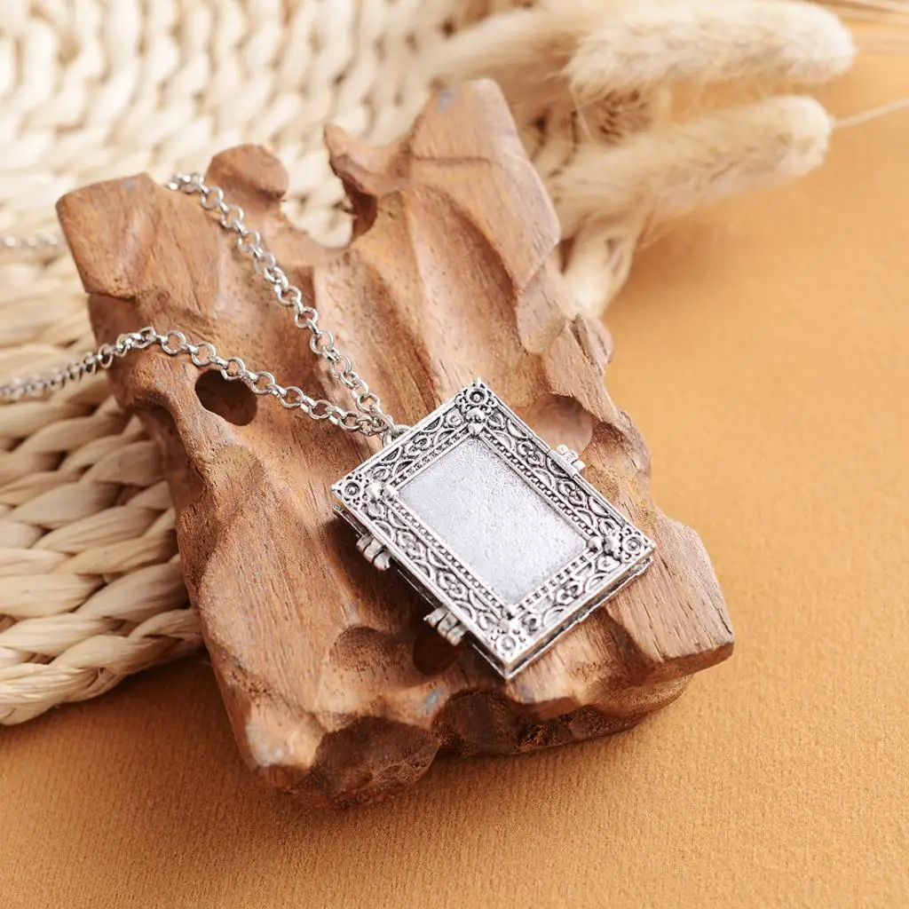 Retro Gothic Openable Square Pendant Photo Frame Box Locket Necklace Jewelry