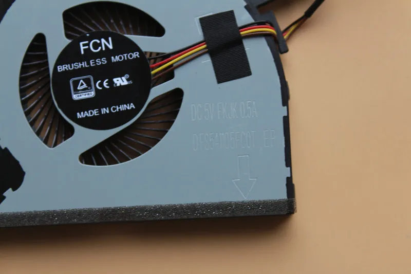 Emacro для ДТС DFS541105FC0T FKJK 330-15ARR DC 5V 0.5A 4-проводной Сервер вентилятор охлаждения ноутбука