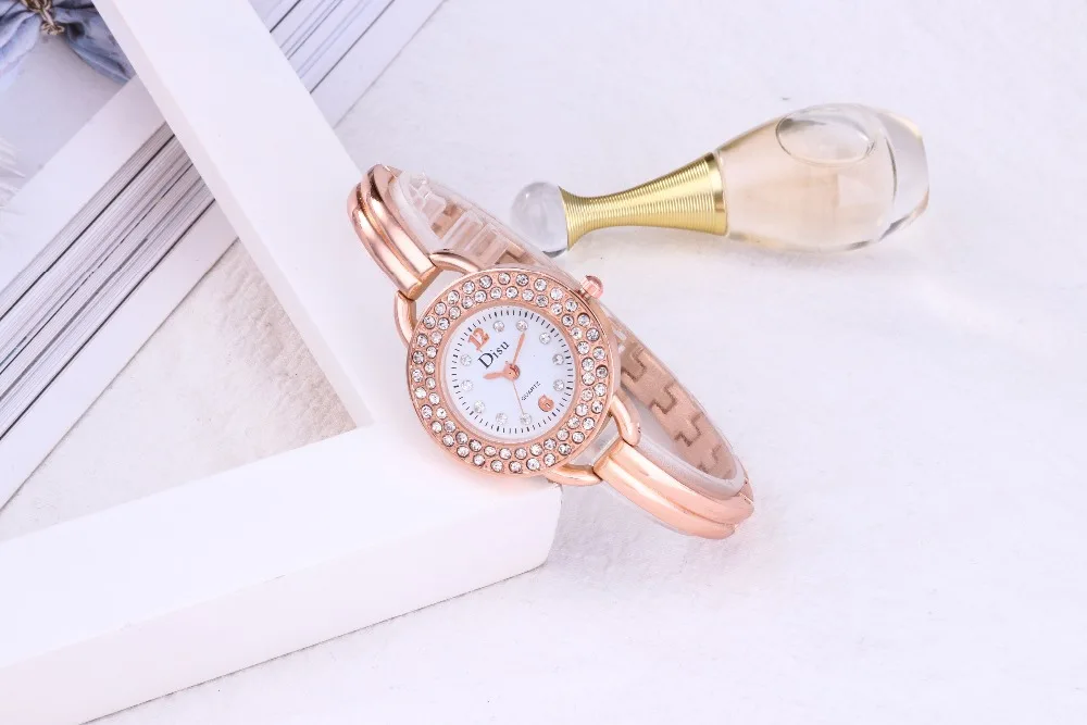 Новый браслет часы для женщин Элитный бренд кристалл платье наручные часы подарок Женская мода повседневное кварцевые часы reloj mujer