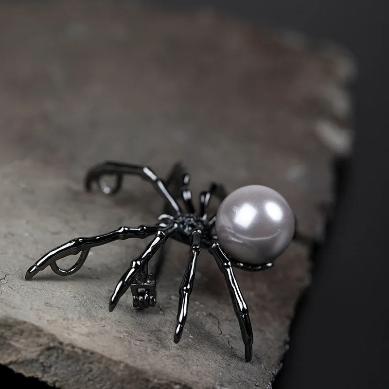 Брошь в виде черного паука с пресноводным жемчугом 14 мм|brooch 925|brooches blackbrooch with pearl |