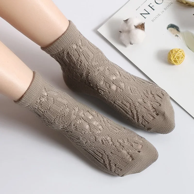 

5 Pairs/Lot Winter Women Harajuk 90% Cotton Hollow-out Coarse Yarn Crew Socks Femme Beige/Camel Pure Color Tube Meias De Mujer
