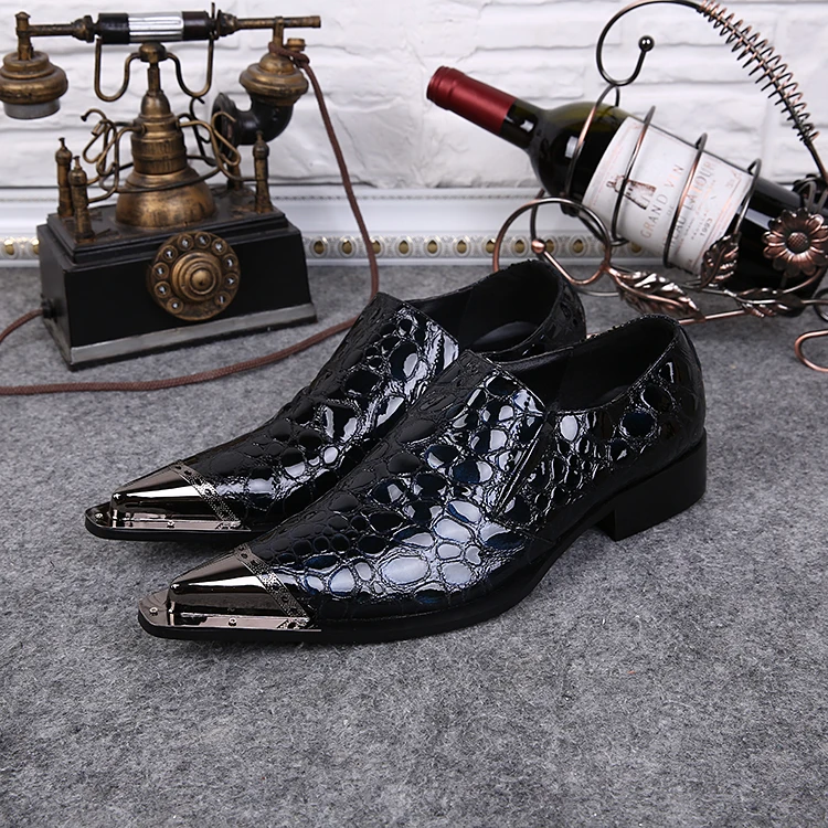 Black Metal Pointed Toe Mens Dress Shoes Embossed Leather Men Shoes ...