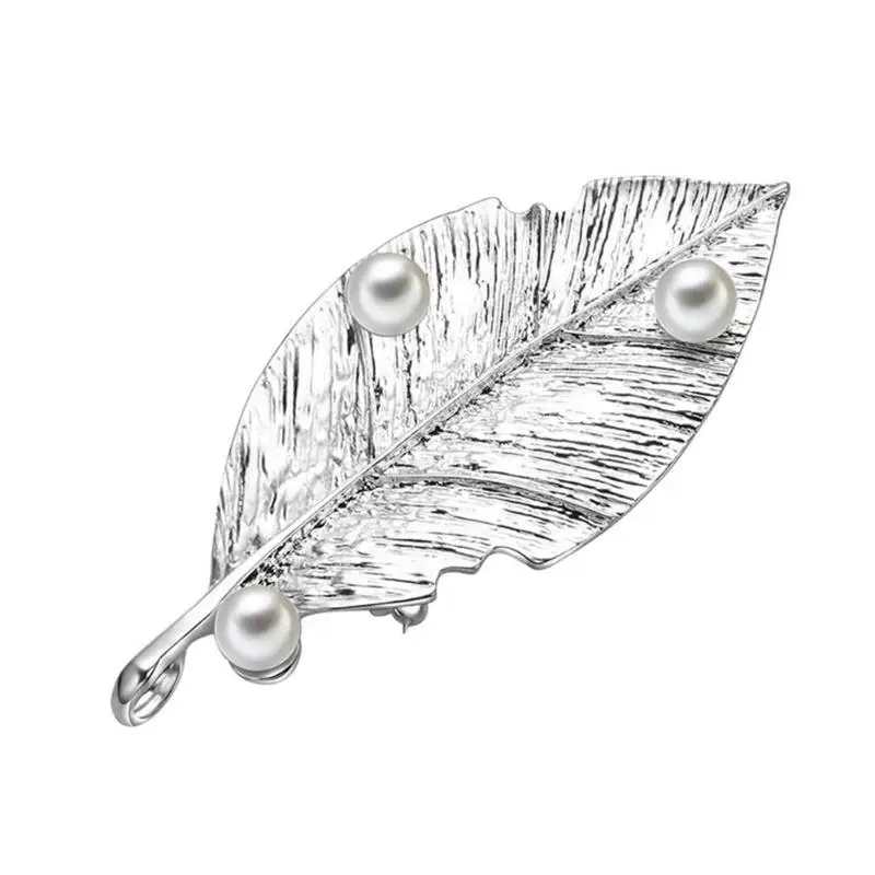 

High Quality Fashion Classic Feather Brooch For Men Women Feather Pearl Pin Costume Brooches Casual Decoration Jewelry