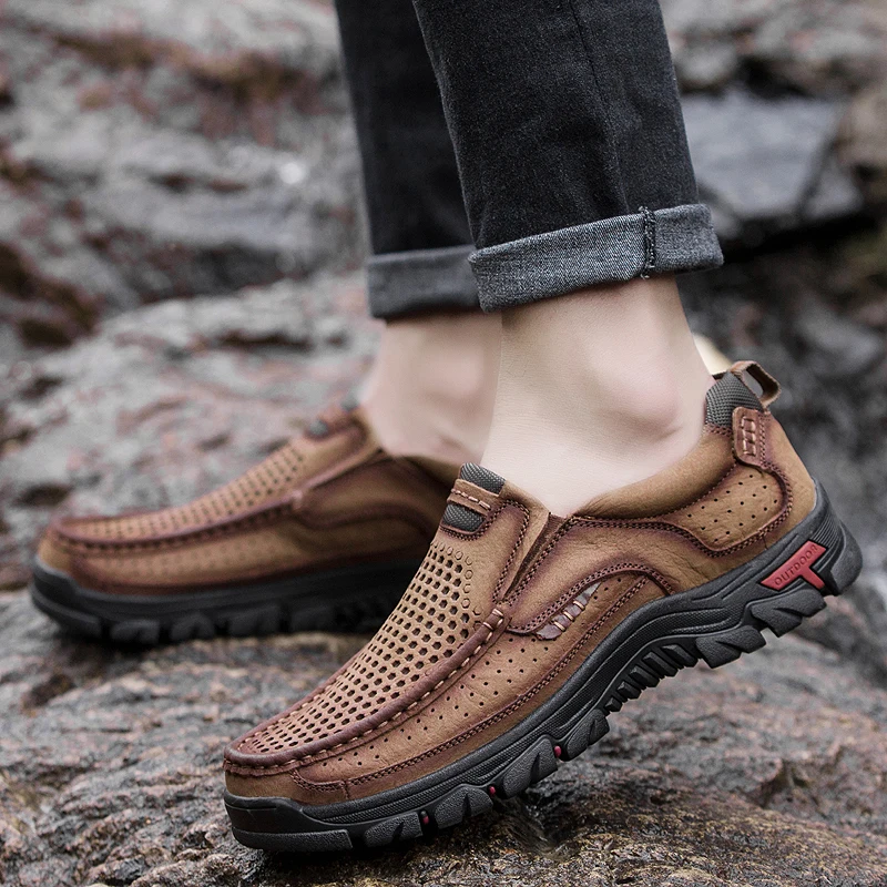 

Man Genuine Leather Shoes Moccasin Breathable Men Loafers Designer Flat Soft Fashion Boat Shoes Luxury Brand Running shoes
