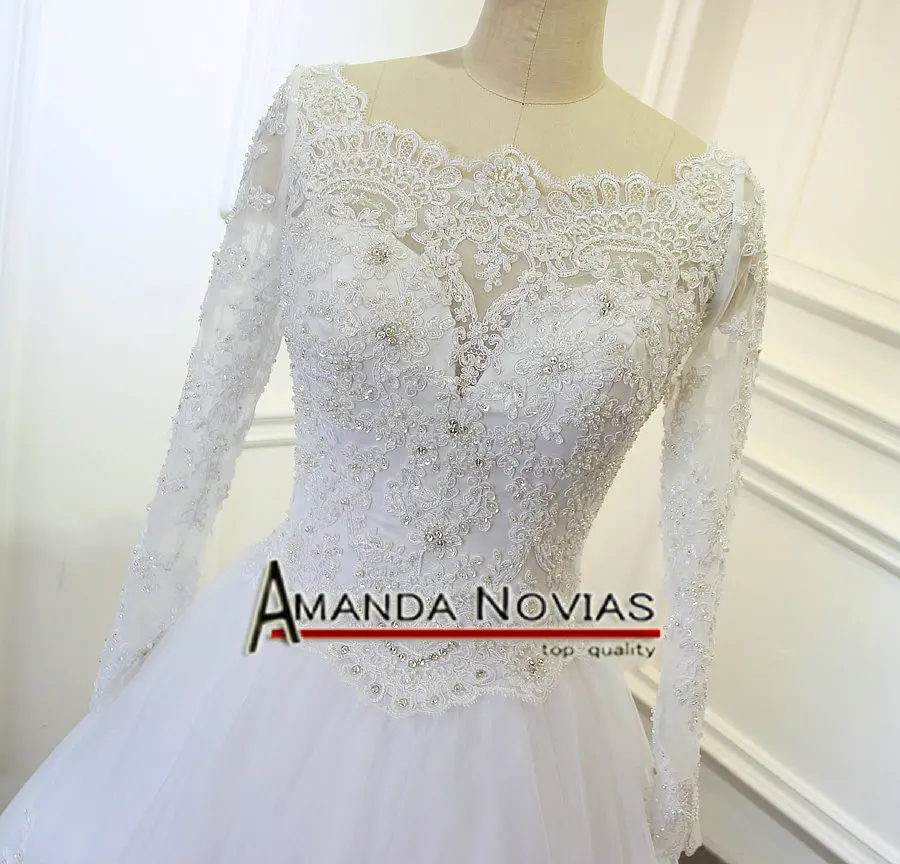 Восхитительное кружевное уникальное свадебное платье-корсет со съемным шлейфом