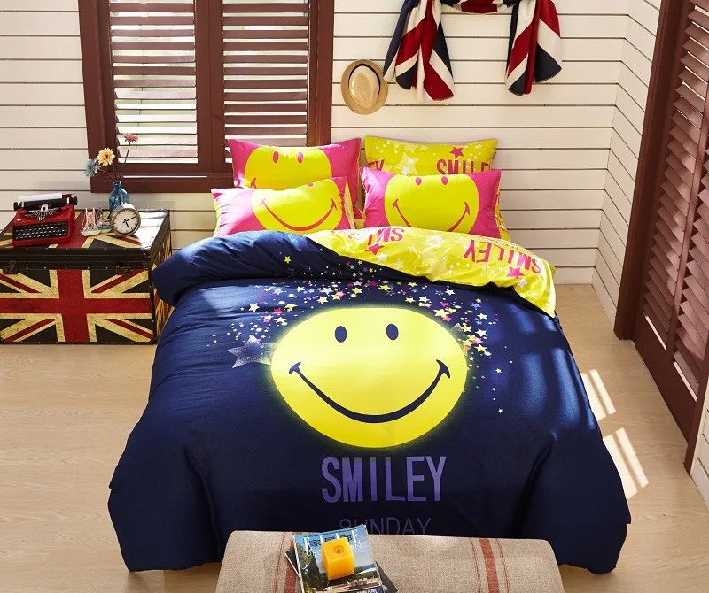 Cotton Cartoon Smiling face Bedding sets Queen size 4Pcs Flat Bed/linen sheet Duvet/Quilt cover