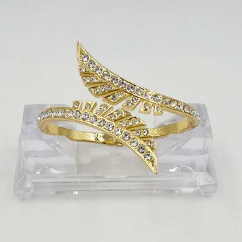 

New fashion big bracelet Dubai gold-color of women cuff delicate wedding bracelet beautiful Birthday gift Jewelry