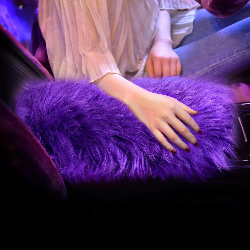 Длинный автомобильный подлокотник из искусственного меха, мягкий зимний плюшевый автомобильный подлокотник, коврик для подушки, прекрасный интерьер, стильный отличный подарок для женщин, белый, розовый - Название цвета: Фиолетовый