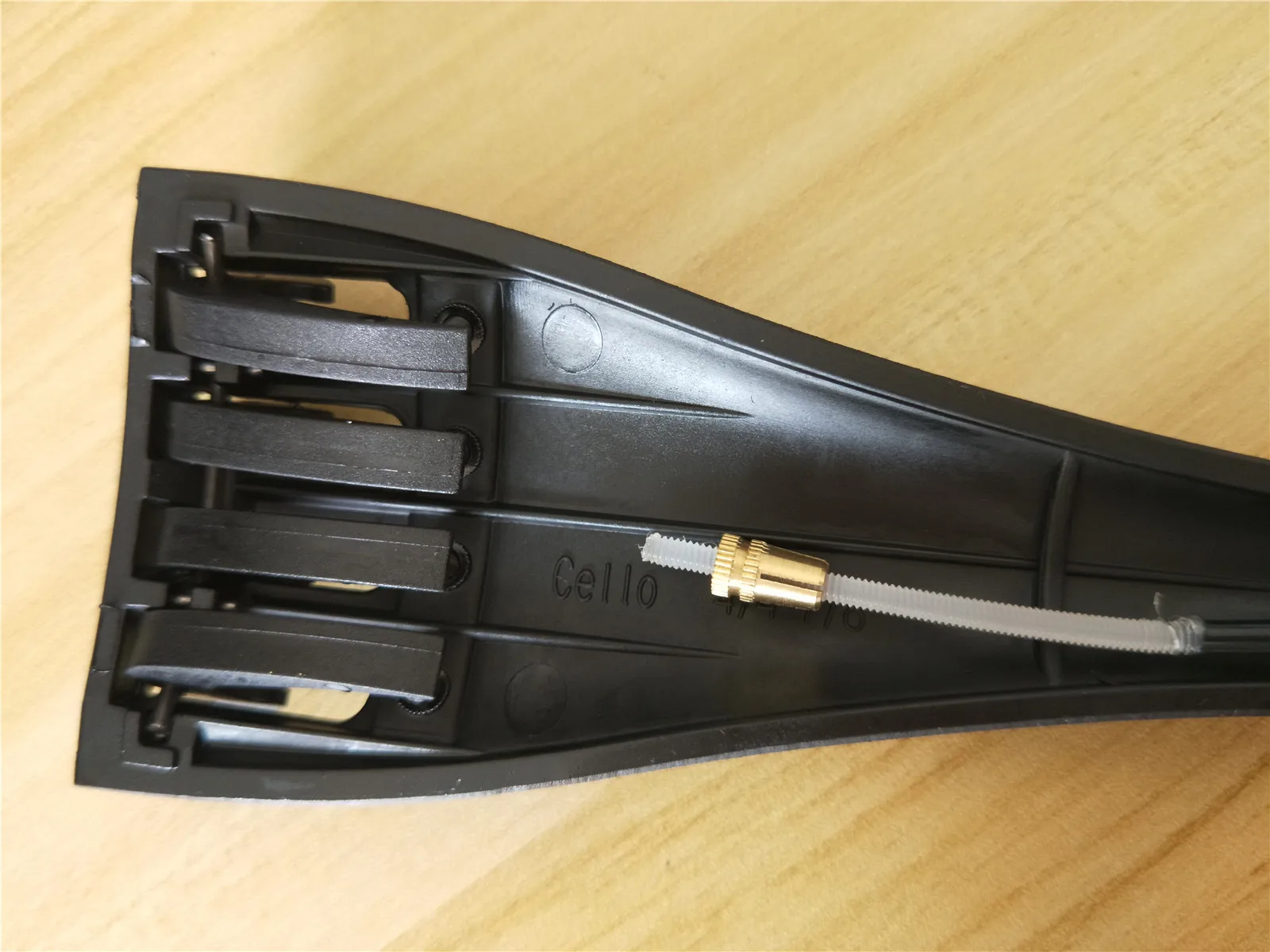 

1 PC Quality Carbon Cello Tail Piece with 1 PC Nylon Cello Tail Gut from 1/4 1/2 3/4 to 4/4