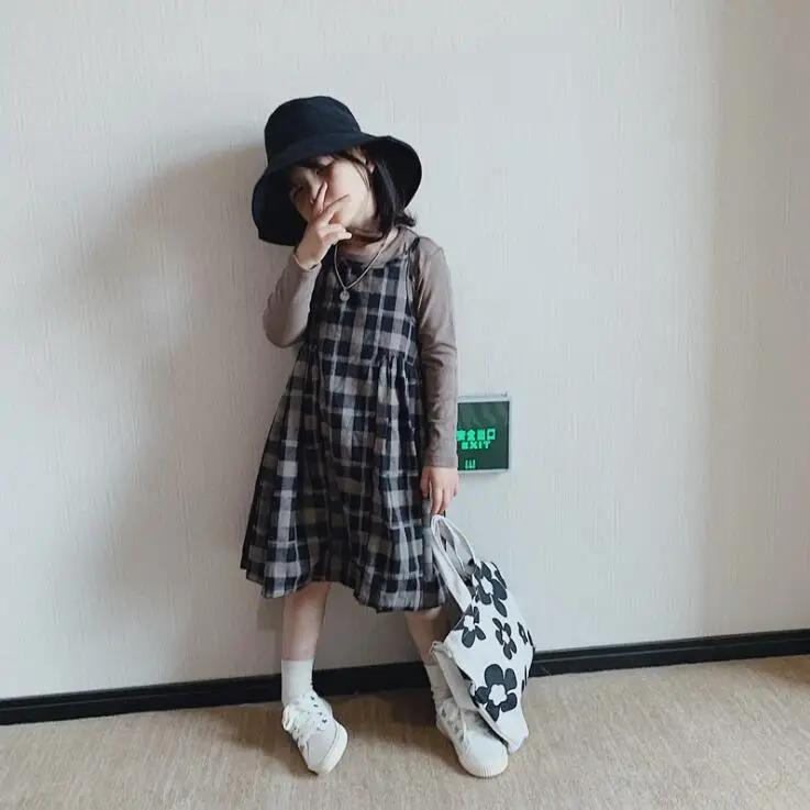 Платье в клетку в Корейском стиле для девочек модные осенние платья-майки для девочек 2-7 лет PX52
