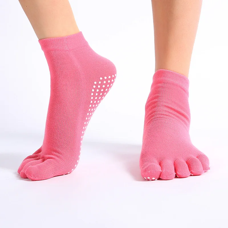 Женские носки с пятью пальцами Нескользящие массажные с резиновым покрытием теплые носки для фитнеса Топ для занятия танцами Пилатес носки