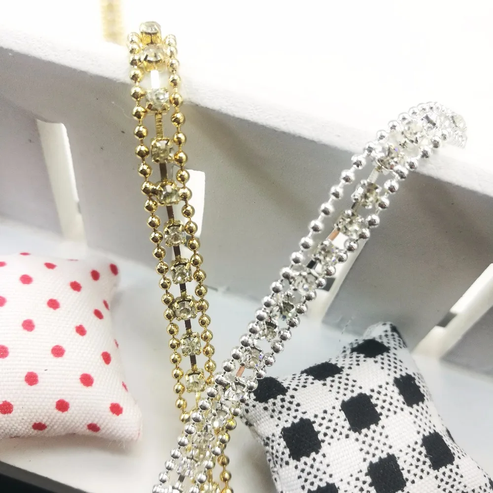 

Clear Crystal SS6 Silver Gold Base Cup Rhinestone Chain Apparel Sewing Style diy Beauty Accessories 5mm width