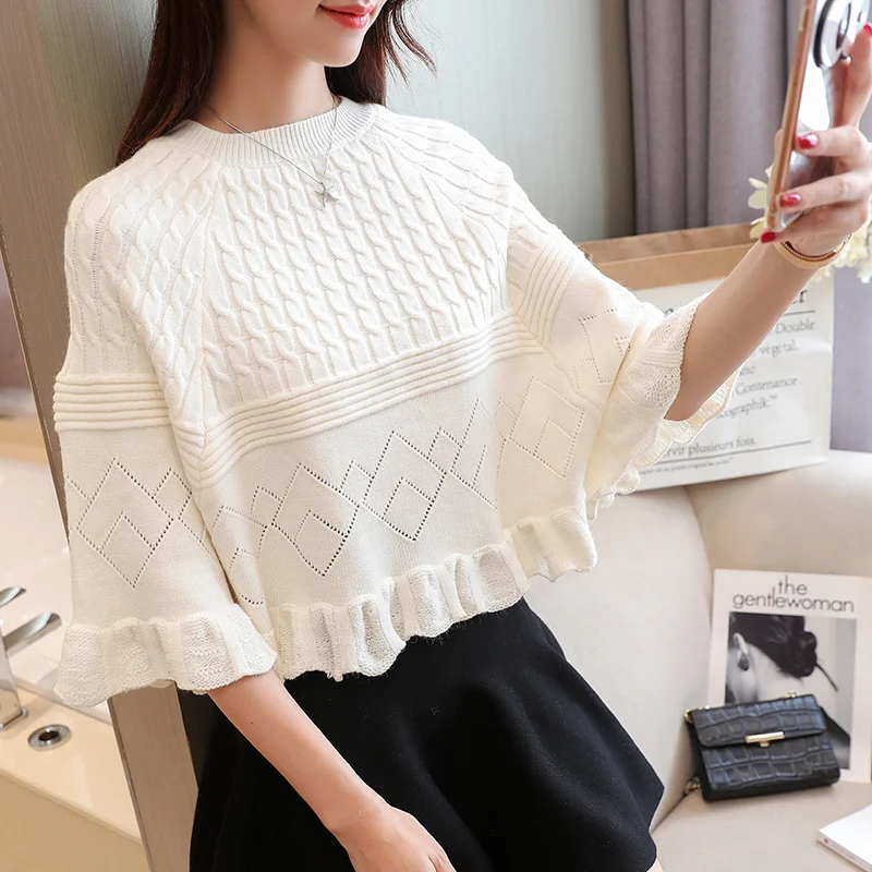 Women 2018 Round Neck Knitted Sweater Jumper Sexy Ladies Batwing Long Sleeve Casual Loose Tops Pullover Tassels Poncho Vestido
