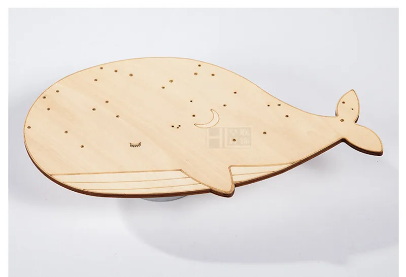 Whale Wall Lamp 18