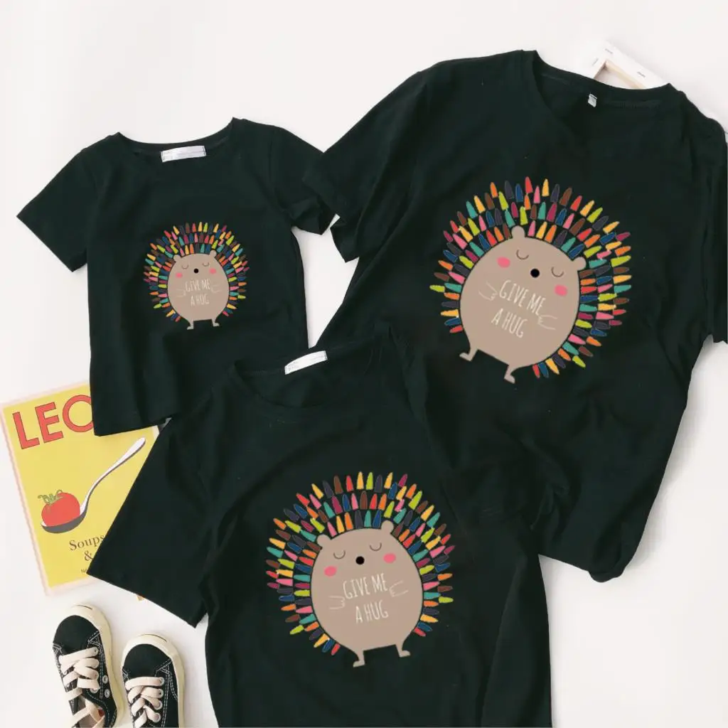 

ZSIIBO Family matching T-shirt girls Tops clothing Hedgehog Fashion clothes children's shirt boys Tees mother daughter QZZ33