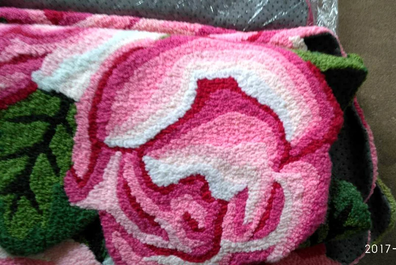 3 roses bridal room carpet rug, stair anti-slip floor mat, thick line flower small footpad, warm upholstery home mat 3 roses bridal room carpet rug, stair anti-slip floor mat, thick line flower small footpad, warm upholstery home mat