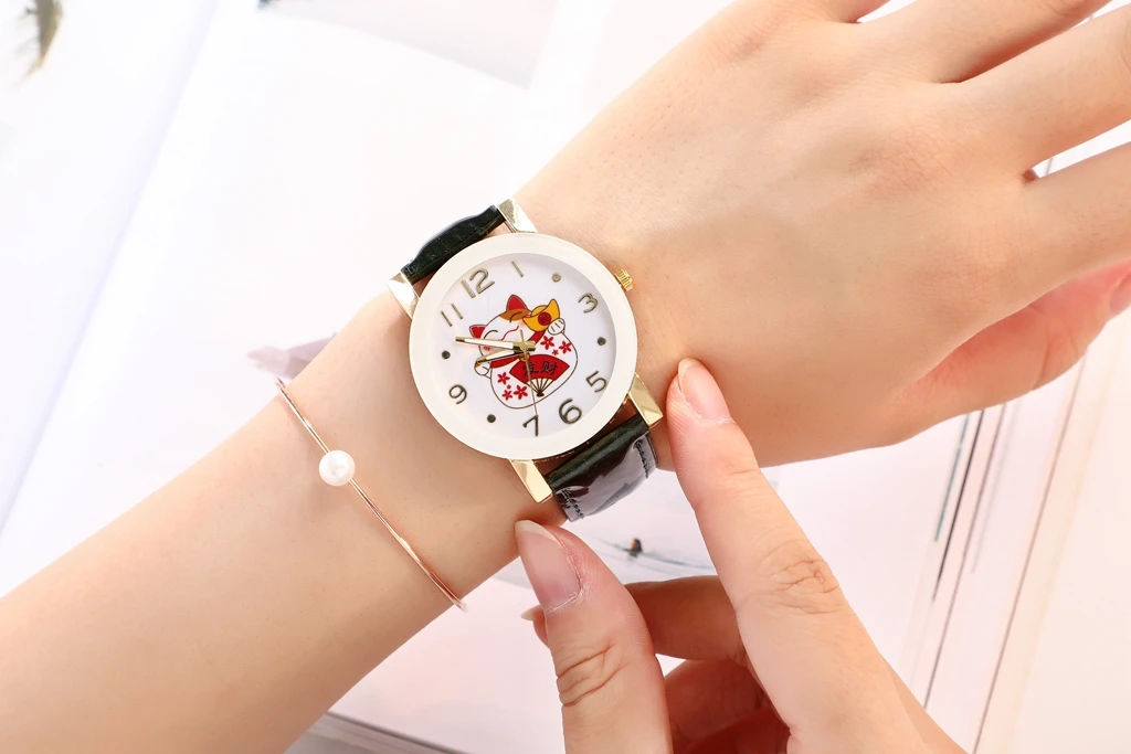 Chinese Style Women Watches Cute Cartoon Lucky Cat Pattern Leather Strap Wrist Watches for Women Quartz Watch Relojes Para Mujer